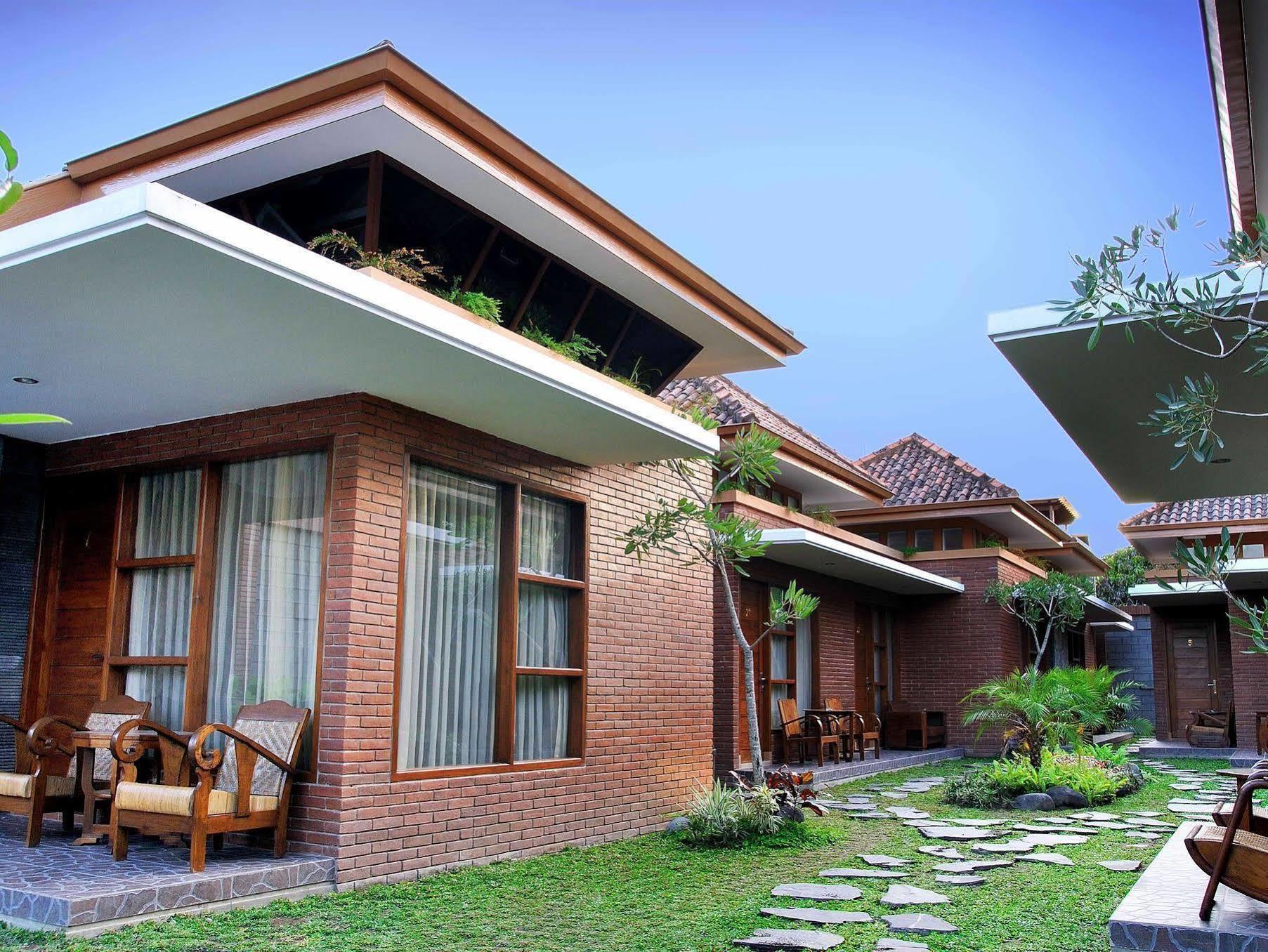 Hotel Rumput Resort & Resto Maguwo Exterior foto